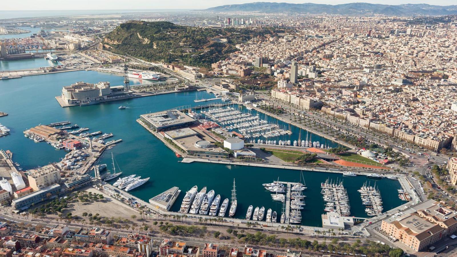 Spacious Yacht Hotel Barcelona City Center 5 Cabins Exterior foto